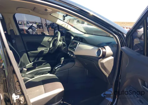 2021 Nissan Versa Sv Xtronic Cvt z USA, uszkodzony, nr VIN 3N1CN8EV0ML831611